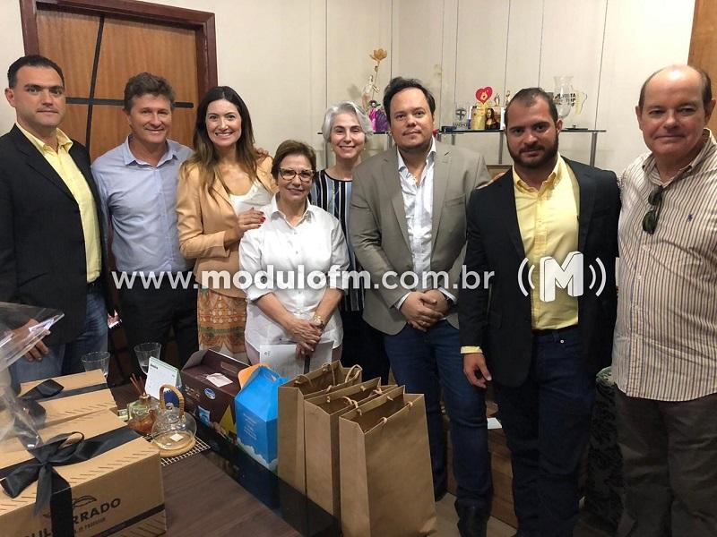 Ministra Tereza Cristina inaugura obra em Patos de Minas...