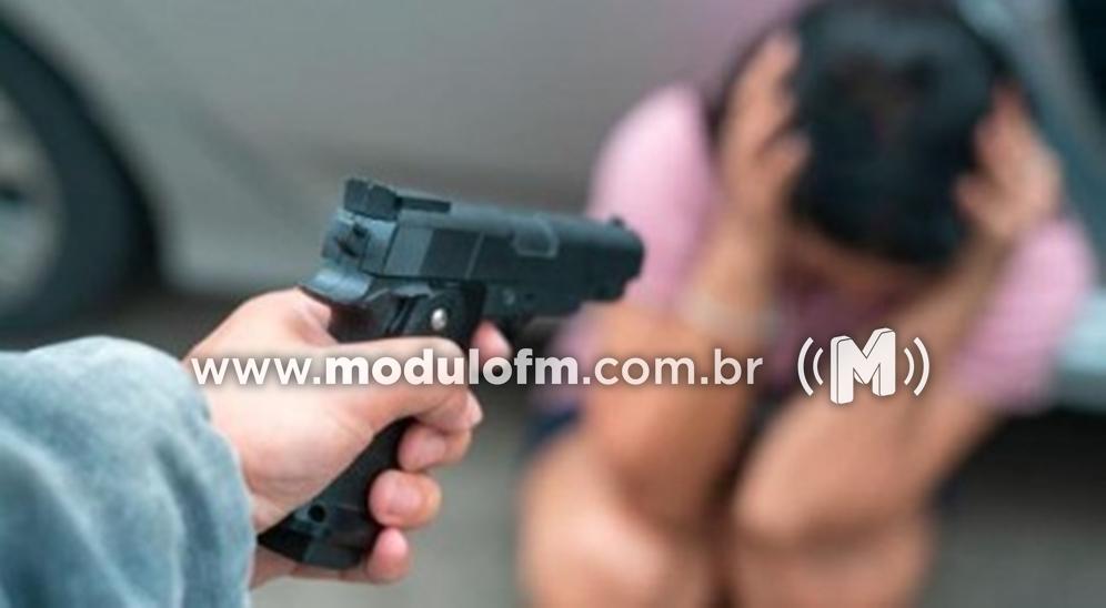 Bandidos invadem boate, agride vítimas e roubam R$ 1.300 mil reais
