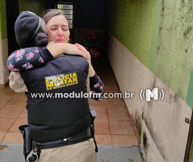 Policial atende a pedido desesperado de mãe e salva a vida de bebê em Patrocínio