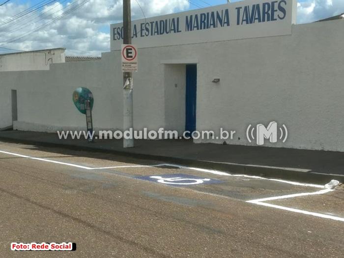 Escola Estadual Mariana Tavares divulga vagas para professores