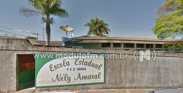Escola Estadual Nély Amaral divulga vagas para professores