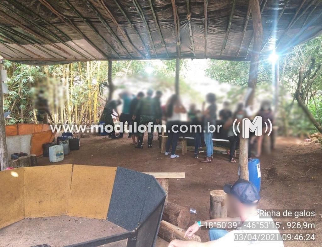 Imagem 8 do post Mais de 20 pessoas são presas em rinha de galo na zona rural de Patrocínio