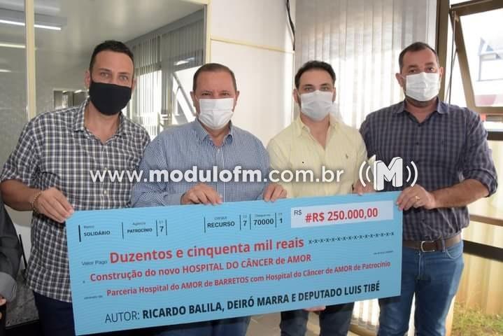 Prefeito Deiró Marra assina convênio que repassa R$ 250 mil para Hospital do Câncer Dr. José Figueiredo