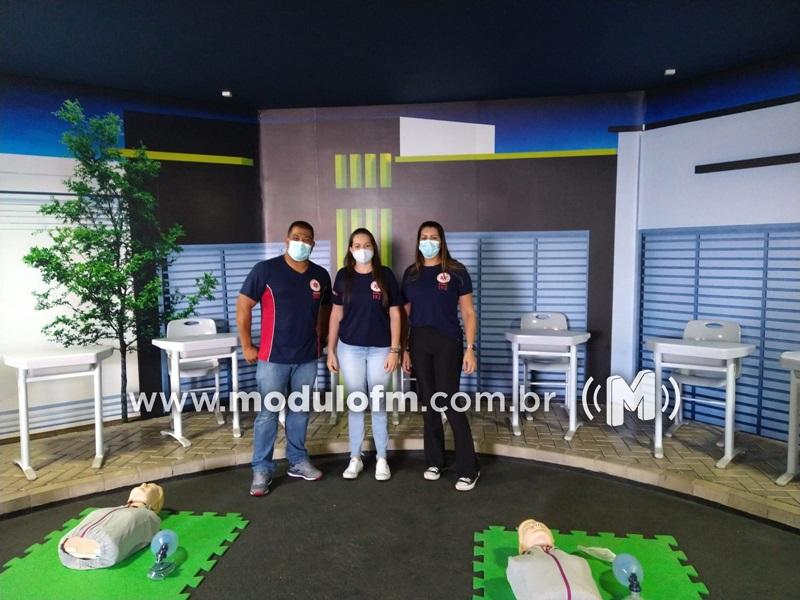 Socorristas do Samu de Patrocínio realizam treinamento no maior espaço de treinamento com manequins simuladores da América Latina