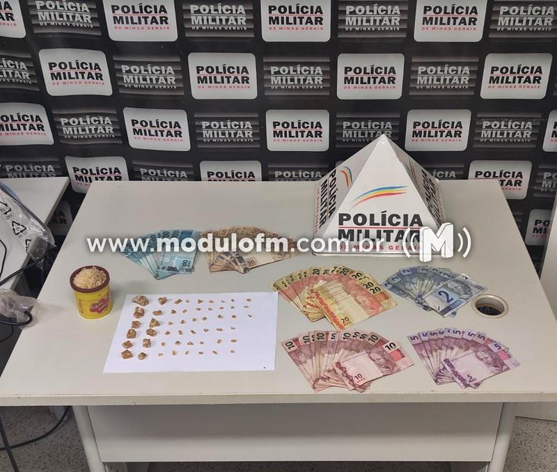 Dois autores de tráfico são presos pela PM no bairro São Benedito