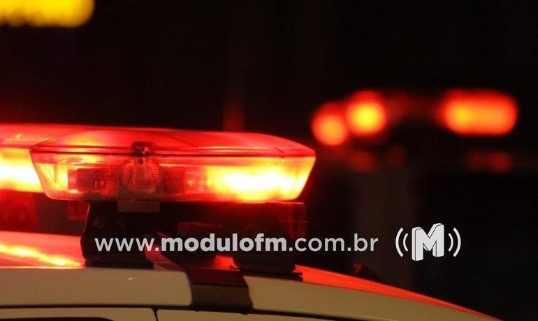 Após patrulhamento, PM apreende três adolescentes com drogas no bairro Marciano Brandão