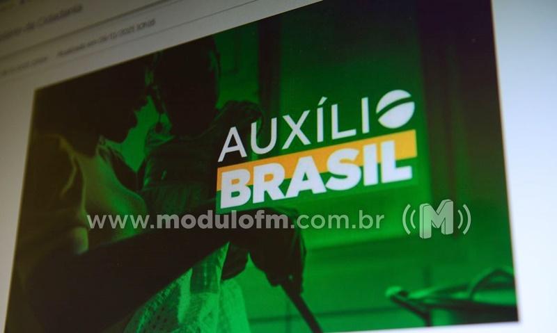 Terceira Parcela do Auxílio Brasil começou a ser paga nesta terça-feira (18)