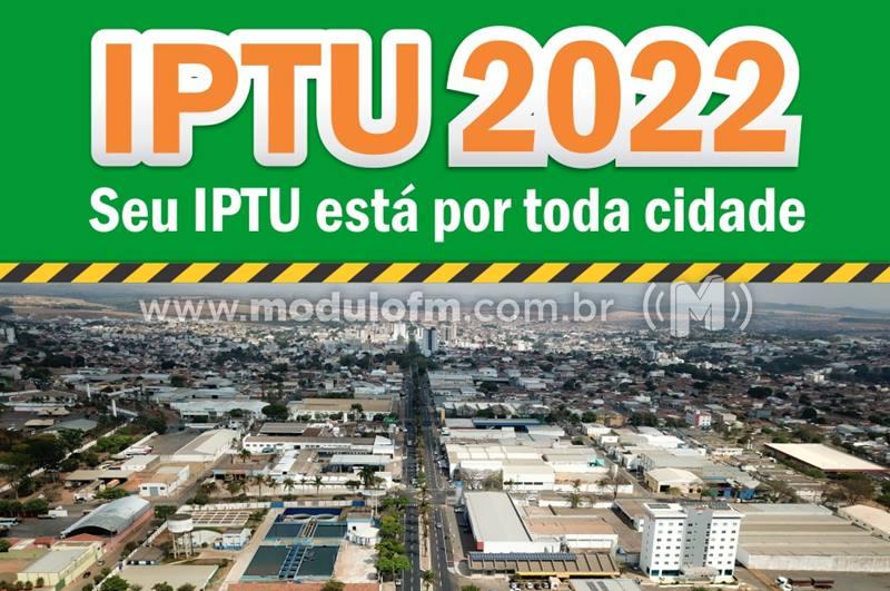 Carnês do IPTU 2022 com reajuste de 11,07% já estão sendo distribuídos à população de Patrocínio