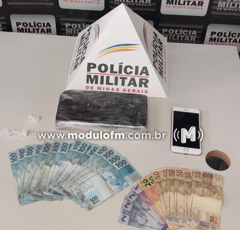 Imagem 3 do post Homem é preso pela PM com drogas avaliadas em mais de R$ 40 mil na MG-230 em Patrocínio
