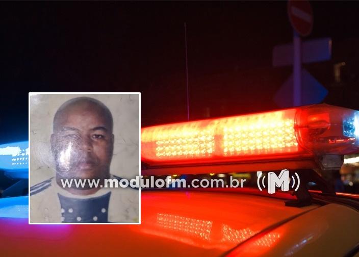 Homem morre no hospital após ser esfaqueado na saída de bar em Serra do Salitre