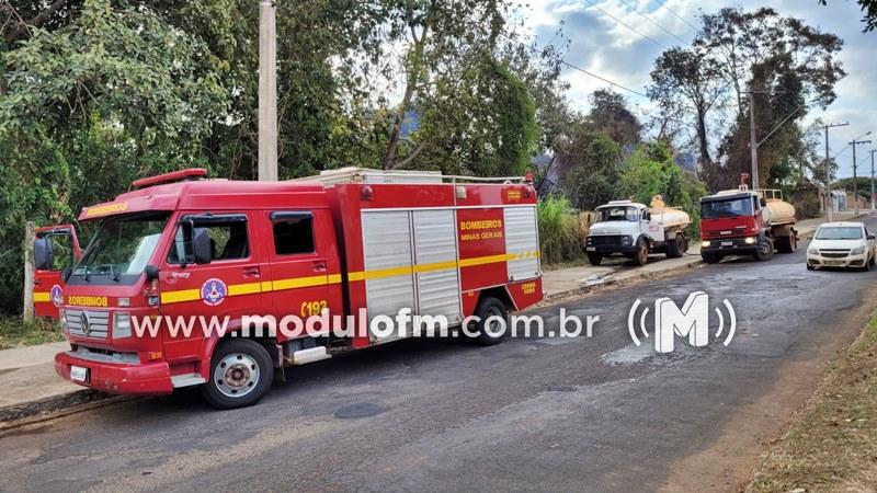 Incêndio atinge área de reserva do Bosque da Matinha e mobiliza Prefeitura e Corpo de Bombeiros em Patrocínio