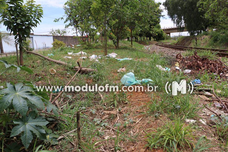 Imagem 10 do post Moradores fazem denúncia e cobram providência por descarte irregular de lixo em Patrocínio