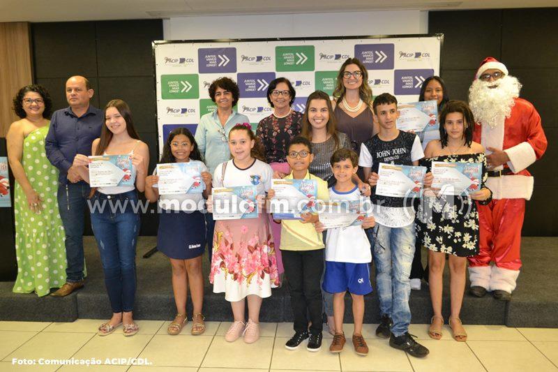 ACIP/CDL entregam premiações aos vencedores do Concurso de Redação...
