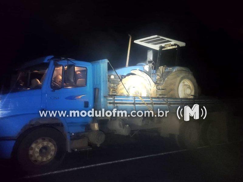 Polícia Rodoviária Militar aborda caminhão e prende passageiro foragido da Justiça na MGC-462 em Patrocínio