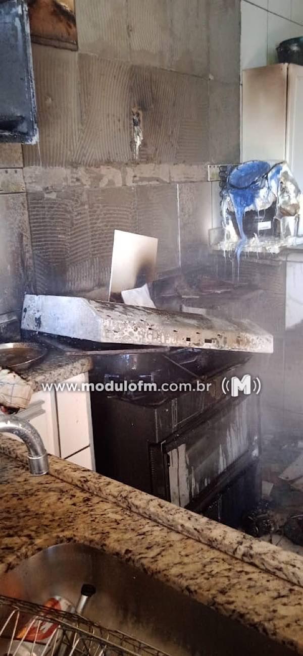 Imagem 6 do post Botijão pega fogo e assusta família no bairro Santo Antônio