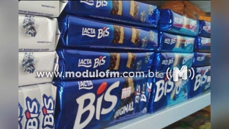 Adolescentes são flagrados furtando chocolates de supermercado em Patrocínio