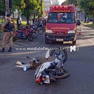 Motociclista fica ferido após ser atingido por veículo em Patrocínio