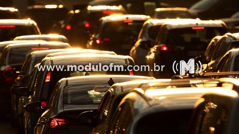 Patrocínio terminou 2022 com quase 70 mil veículos, aponta IBGE