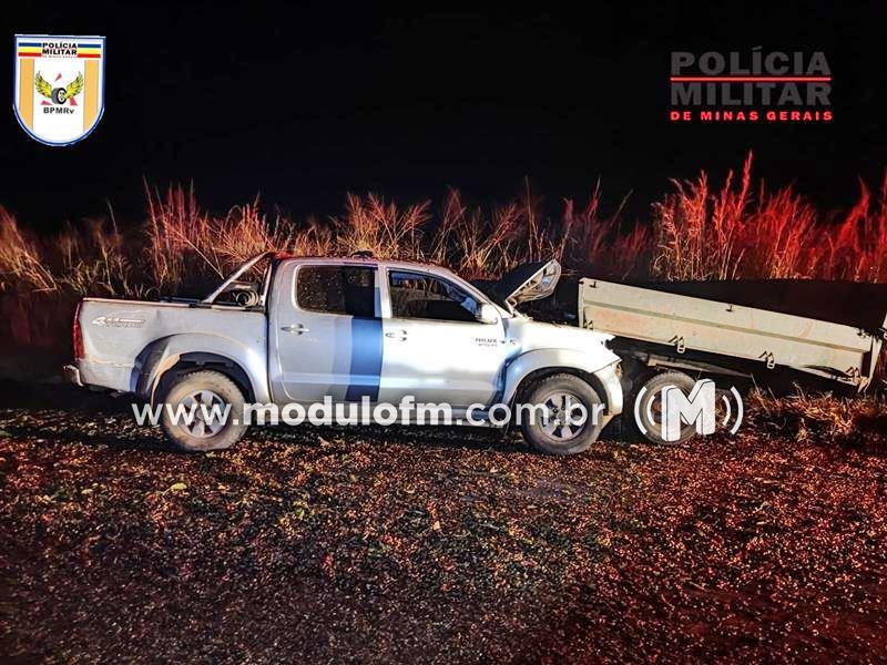 Grave acidente deixa cinco pessoas feridas após colisão entre caminhonete e carreta cafeeira na MG-188 em Patrocínio