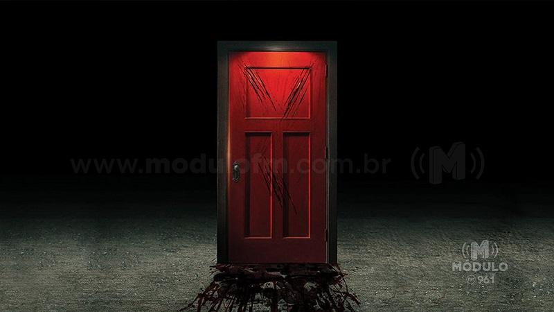 Filme Sobrenatural: A Porta Vermelha estreia nesta quinta-feira (06/07) no Patrocine Cinemas