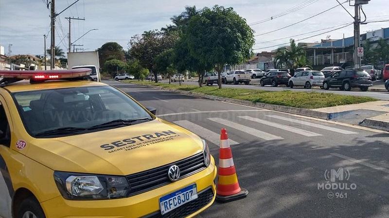 Prefeito revela que SESTRAN pode assumir estacionamento rotativo em Patrocínio