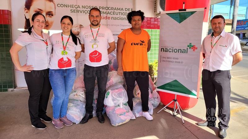 Cufa Patrocínio recebe materiais arrecadados pela Campanha do Agasalho da Farmácia Nacional