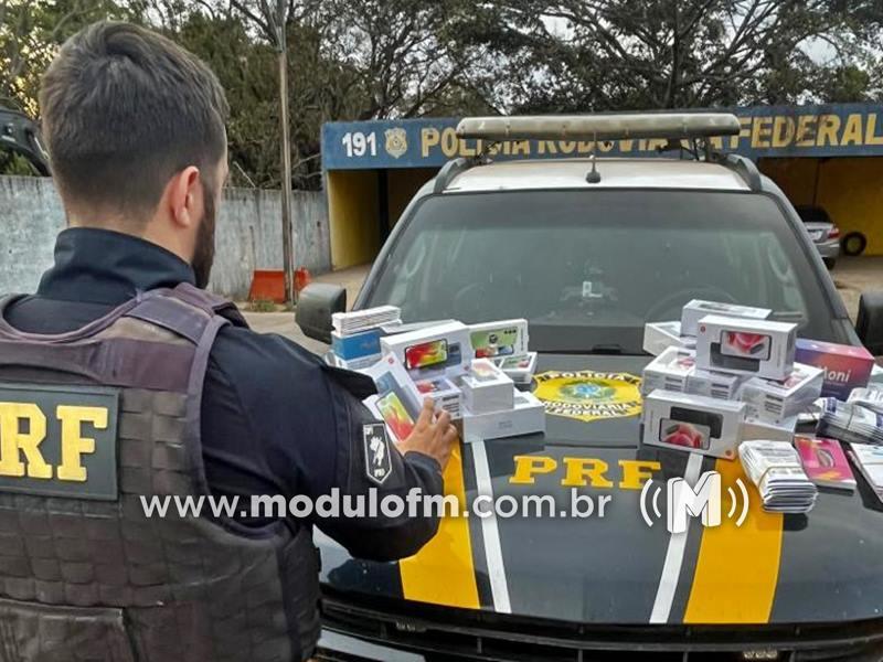 Polícia Rodoviária Federal apreende mais de 30 celulares sem documentação fiscal em ônibus interestadual na BR-365