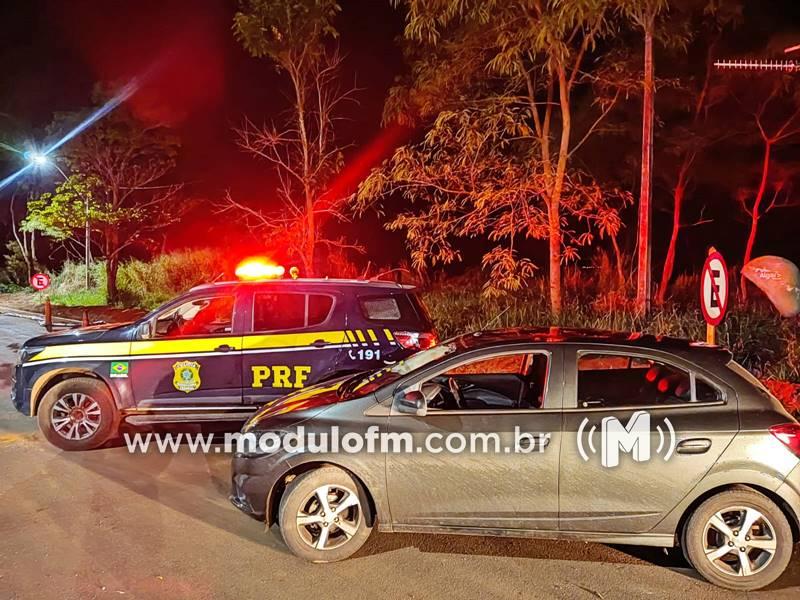 Veículo roubado em São Paulo é recuperado pela PRF em ação na BR-365
