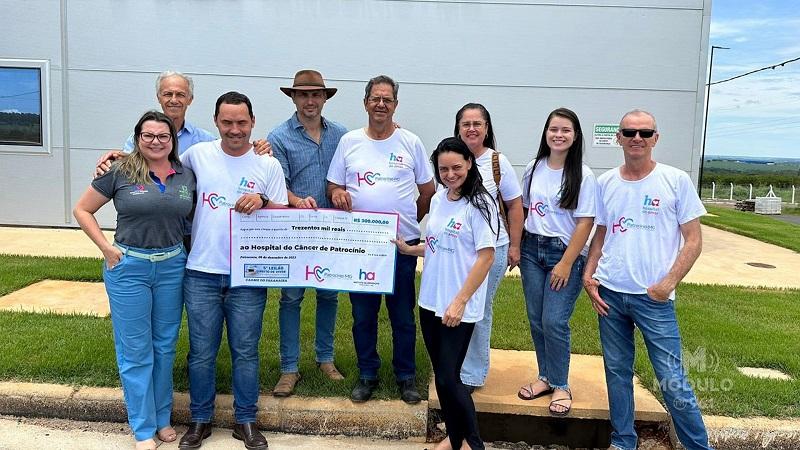 HC Patrocínio recebe doação de R$ 300 mil do 5º Leilão Direito de Viver de Carmo do Paranaíba