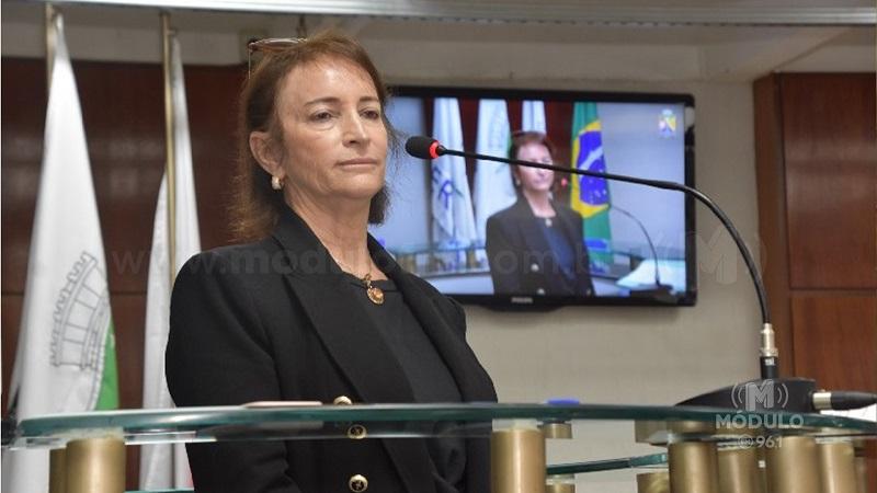 Prefeito decide exonerar Ione Alves do cargo de Secretária de Urbanismo