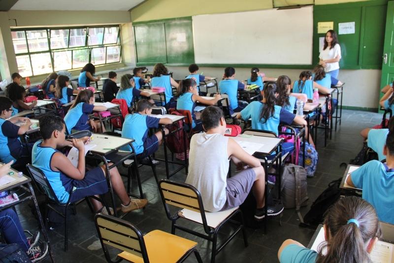 Governo de Minas abre inscrições para convocação e contratação temporária na rede estadual de ensino