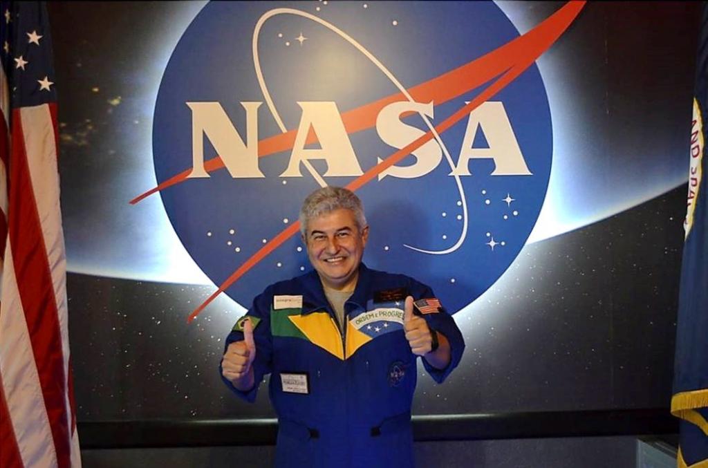Sicoob Coopacredi celebra 33 anos com palestra do astronauta...