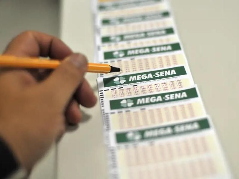 Mega-Sena sorteia nesta quinta-feira prêmio estimado em R$ 30...