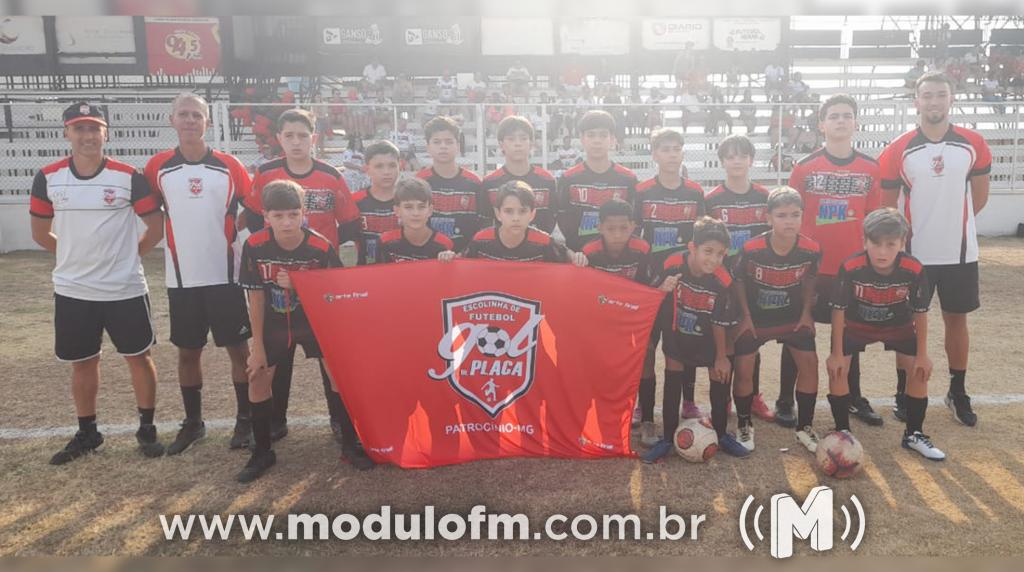 Escolinha de Futebol Gol de Placa conquista o título...