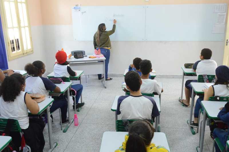 Inscrições para o Cadastro Escolar 2025 em MG terminam...