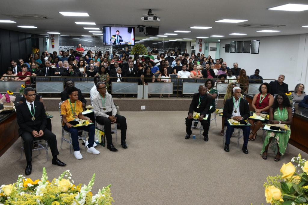 Imagem 2 do post Câmara Municipal de Patrocínio celebra Dia da Consciência Negra com entrega da Medalha Zumbi dos Palmares