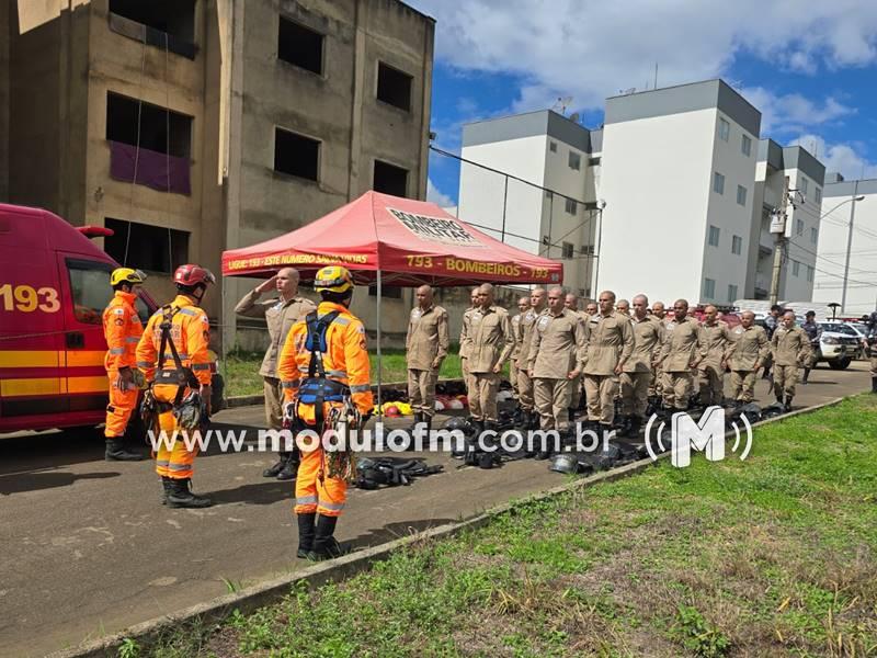 Imagem 12 do post Curso Tático Móvel recebe instruções de salvamento aquático e em altura pelo Corpo de Bombeiros de Patrocínio