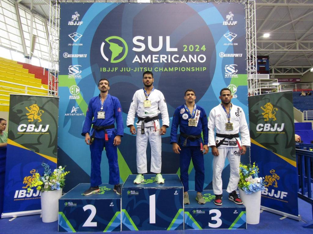 Patrocinense Gabriel Ávila conquista título Sul-Americano de Jiu-Jitsu e garante vaga no Mundial