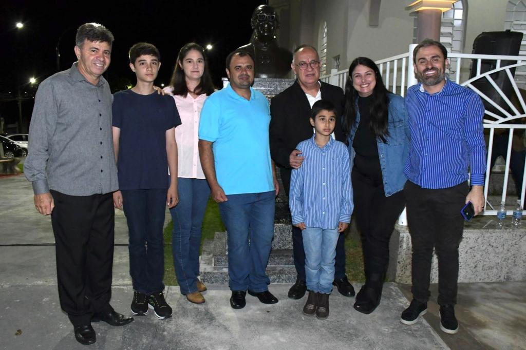 Imagem 1 do post Inaugurado busto do Padre Pio Harmann na Igreja Nossa Senhora do Rosário