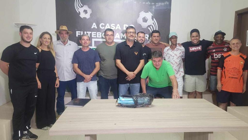 Arnaldo Rodrigues Marins Junior é eleito presidente da Liga Patrocinense de Futebol