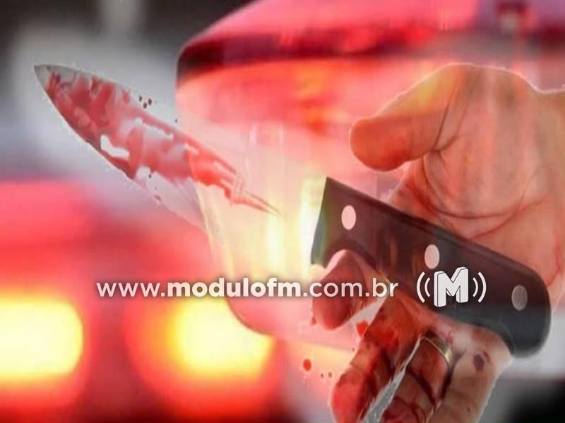 Mulher ataca companheiro com facada no peito por ciúmes em Patrocínio