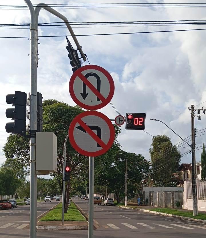 Imagem 3 do post Sinalização e placas do trânsito de Patrocínio passam por manutenção ou substituição