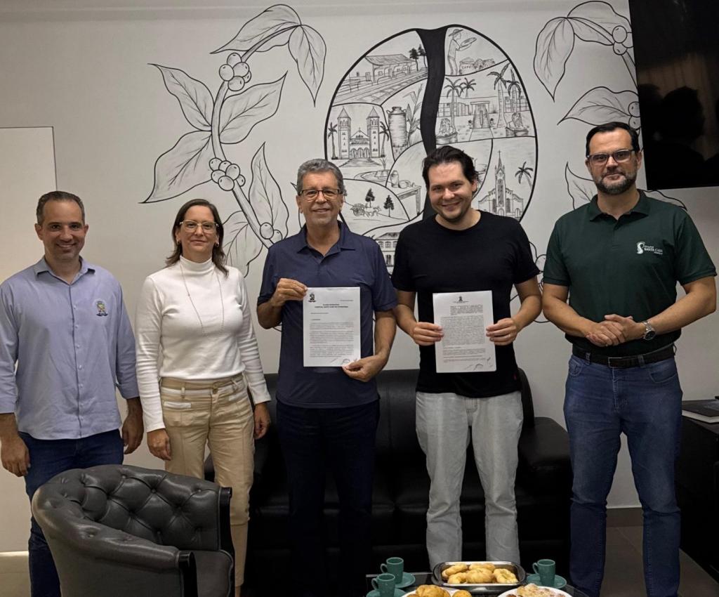 Novo contrato entre Prefeitura e Santa Casa prevê mais de 270 cirurgias eletivas mensais e amplia oferta de exames