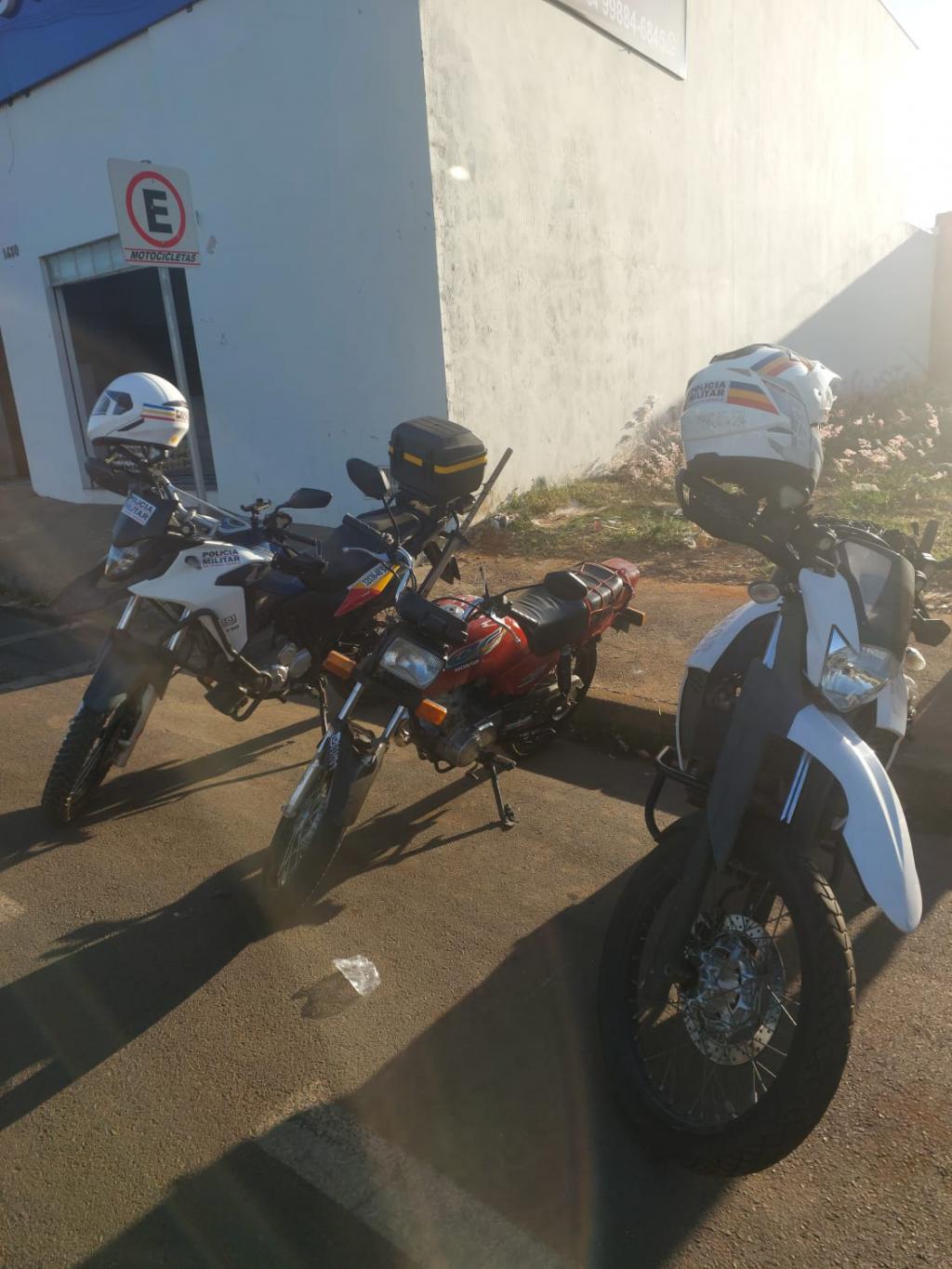 Imagem 1 do post PM realiza operação que mira motos com escapamento adulterado, direção perigosa e veículos irregulares