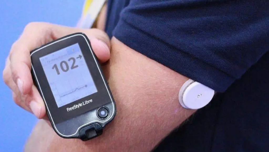 Tecnologia que dispensa picadas no dedo será apresentada a diabéticos em evento em Patrocínio