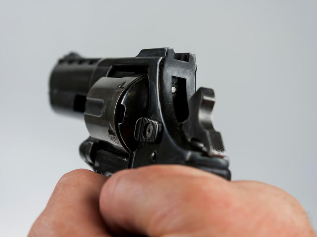 ATUALIZADA: PM segue à procura de autor de assassinato a tiros de jovem em Guimarânia