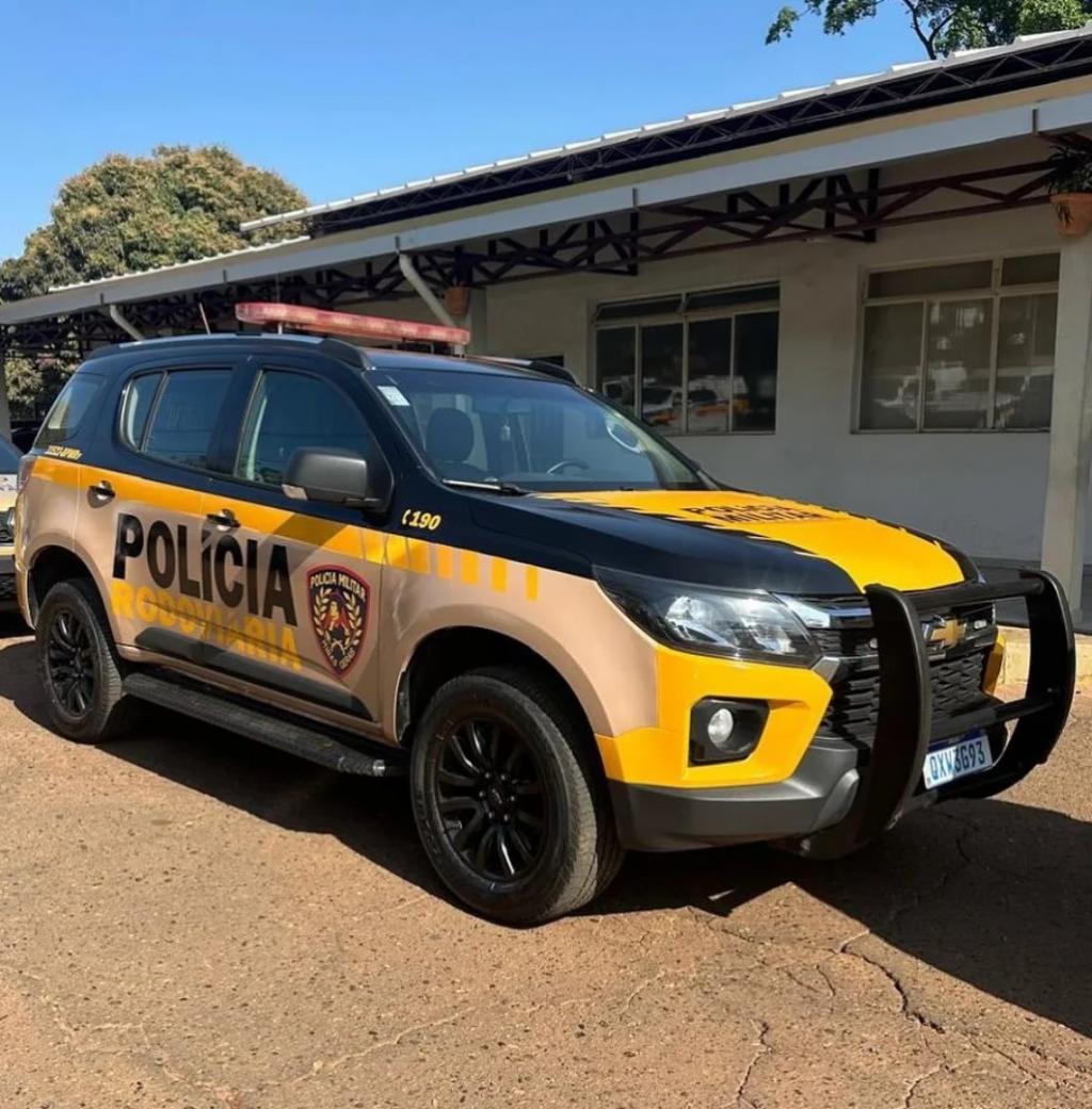 Dupla vai parar na Delegacia de Patrocínio após prisão por transporte de drogas na MG-190