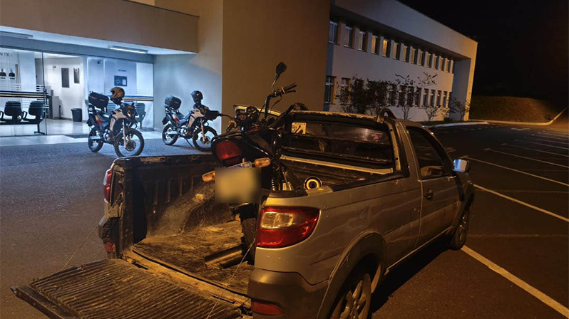 Motociclista é abordado após condução perigosa e ruído excessivo em Patrocínio