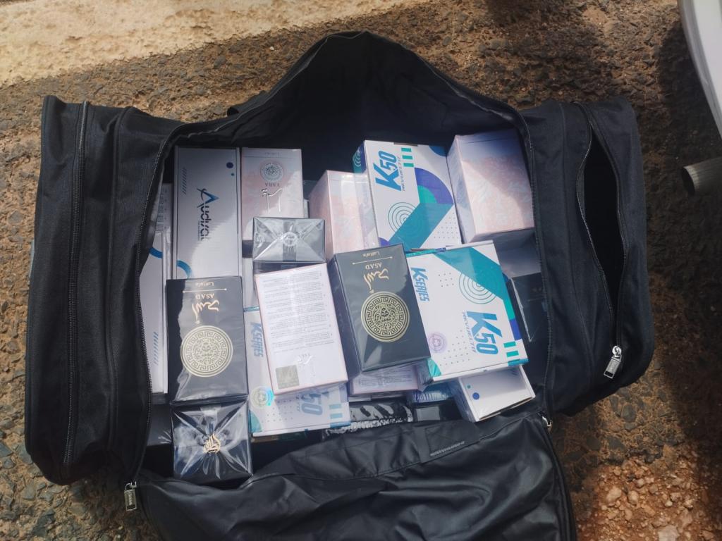 Contrabandista é flagrado com mercadorias sem nota fiscal na MGC-462, em Patrocínio