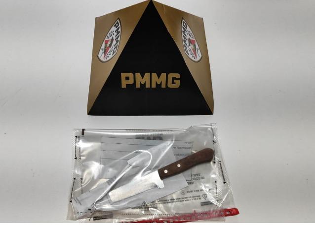 Homem mata mulher a facadas e fere gravemente adolescente de 13 anos em Serra do Salitre